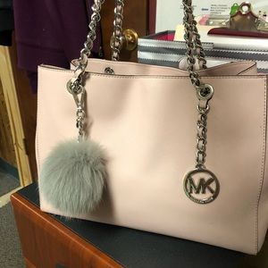 Blush Michael Kors purse with Silver wallet
